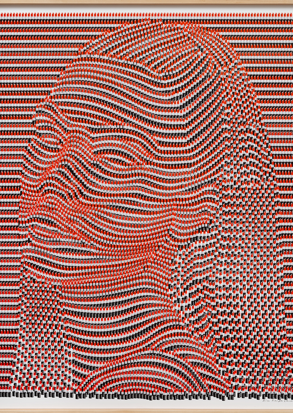 Kunstwerk mit roten, weißen und schwarzen Mustern, die ein stilisiertes Porträt formen.